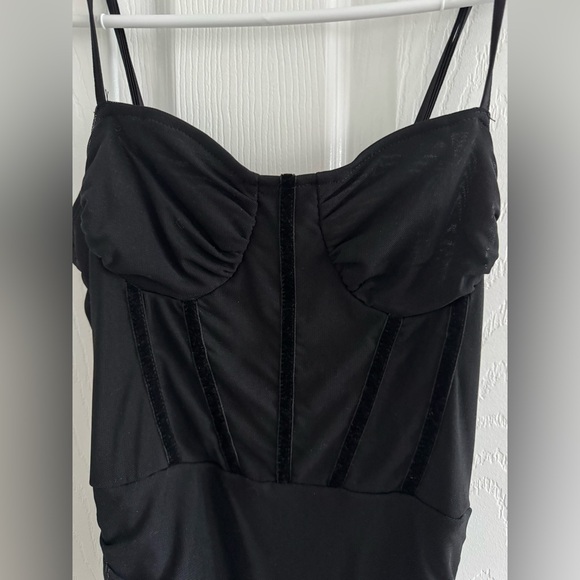 SHEIN ICON RUCHED BUSTIER BODYCON DRESS SIZE SMALL/4 NEVER WORN NWOT KNIT FABRIC - Picture 6 of 10